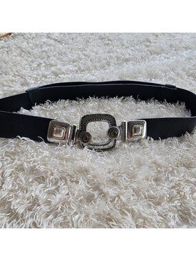 Belt: Chicos M/L adjustable statement black leather with silver buckle